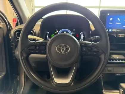Photo 11 Toyota Yaris  Cross 116h Dynamic MC24
