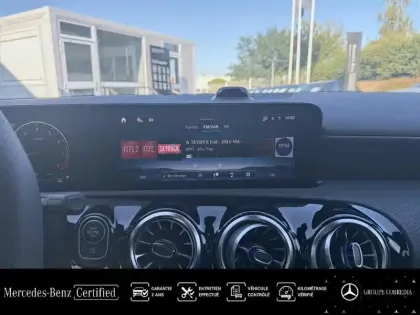 Photo 7 Mercedes Classe A  180 136ch Edition 140 7G-DCT