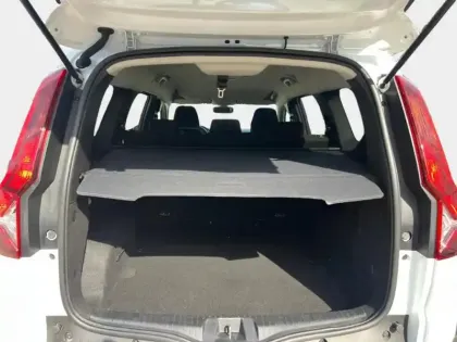 Photo 8 Dacia Jogger  1.0 ECO-G 100ch Expression 5 places