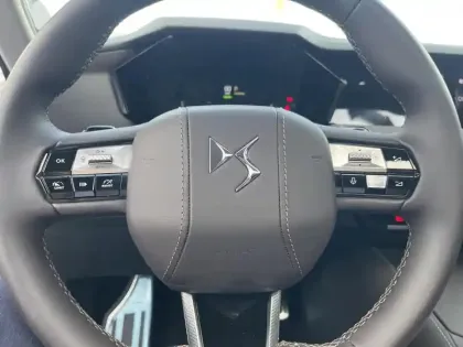 Photo 20 DS DS 4  E-TENSE 225ch Opéra