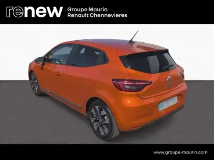 Photo 6 Renault Clio  1.6 E-Tech 145ch full hybrid Evolution