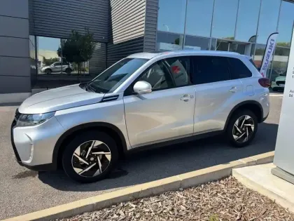 Photo 6 Suzuki Vitara  1.4 Boosterjet Hybrid 110ch Style Auto MY25
