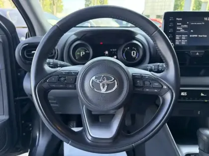 Photo 11 Toyota Yaris  116h Design 5p MY22