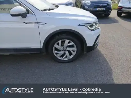 Photo 8 Volkswagen Tiguan  2.0 TDI 150ch Elegance DSG7