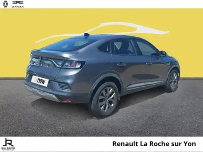 Photo 11 Renault Arkana  1.3 TCe 140ch mild hybrid Evolution EDC -23