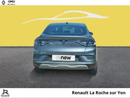 Photo 10 Renault Arkana  1.3 TCe 140ch mild hybrid Evolution EDC -23