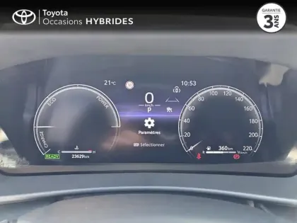 Photo 13 Toyota C-HR  1.8 Hybride 140ch Dynamic MY25