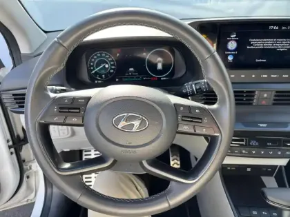Photo 11 Hyundai Bayon  1.0 T-GDi 100ch Hybrid 48V Executive DCT-7