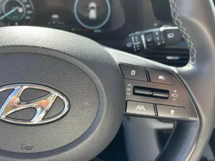 Photo 14 Hyundai Bayon  1.0 T-GDi 100ch Hybrid 48V Executive DCT-7