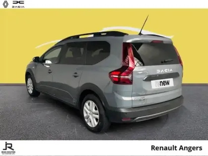 Photo 10 Dacia Jogger  1.6 hybrid 140ch Expression 7 places