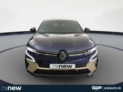 Photo 97 Renault Megane  E-Tech Electric EV60 220ch Iconic super charge -C