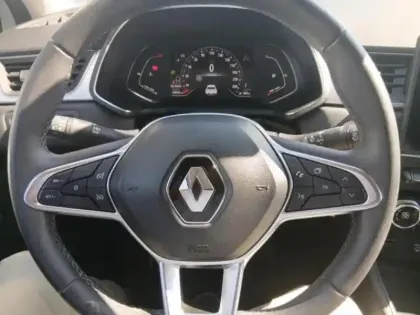 Photo 14 Renault Captur  1.3 TCe mild hybrid 140ch Techno