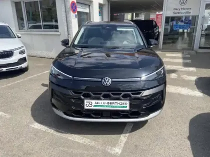 Photo 13 Volkswagen T-roc  1.5 eTSI 116ch Style DSG7