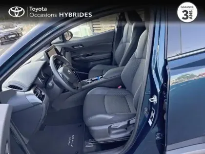 Photo 10 Toyota C-HR  1.8 Hybride 122ch Design E-CVT