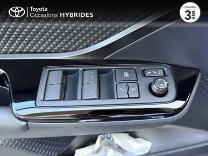 Photo 14 Toyota C-HR  1.8 Hybride 122ch Design E-CVT