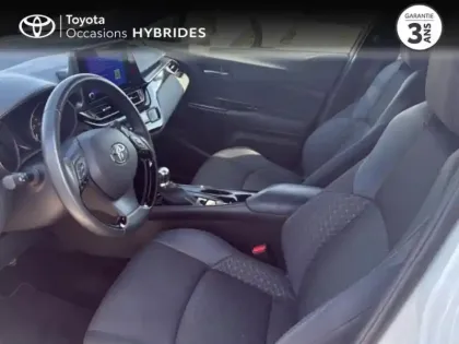 Photo 9 Toyota C-HR  2.0 Hybride 184ch Design E-CVT