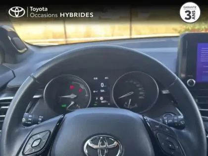 Photo 10 Toyota C-HR  2.0 Hybride 184ch Design E-CVT