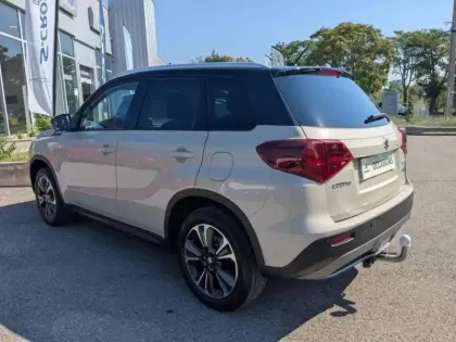 Photo 10 Suzuki Vitara  1.5 Dualjet Hybrid 115ch Style Auto Allgrip