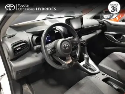Photo 7 Toyota Yaris  116h Design 5p MC24
