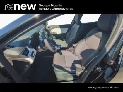 Photo 9 Renault Clio  1.6 E-Tech hybride 140ch Intens -21N