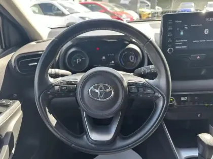 Photo 5 Toyota Yaris  116h Design 5p MY21