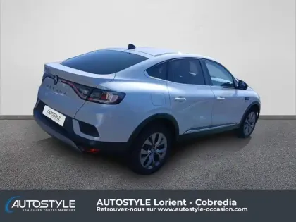 Photo 6 Renault Arkana  1.3 TCe 140ch mild hybrid Techno EDC -24