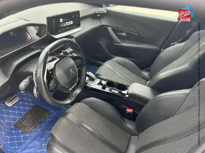 Photo 14 Peugeot 2008  1.5 BlueHDi 130ch S&S GT EAT8 125g