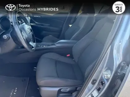 Photo 10 Toyota C-HR  122h Dynamic Business 2WD E-CVT MC19