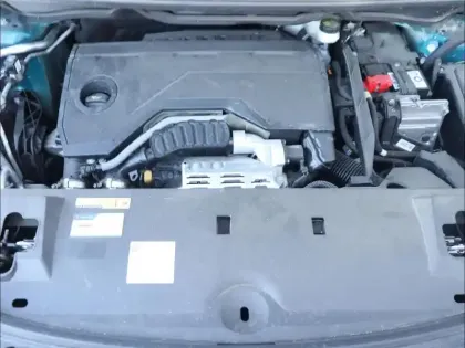 Photo 11 Peugeot 3008  1.2 Hybrid 136ch GT e-DCS6