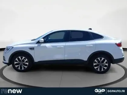 Photo 16 Renault Arkana  1.6 E-Tech hybride 145ch Evolution -22