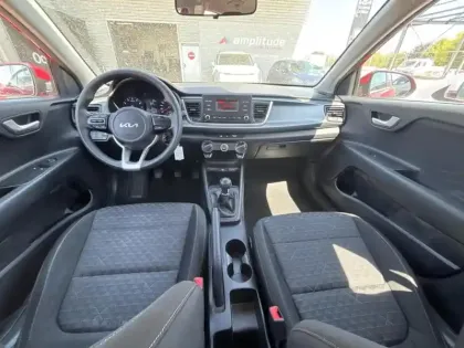 Photo 12 Kia Rio  1.2 DPi 84ch Motion