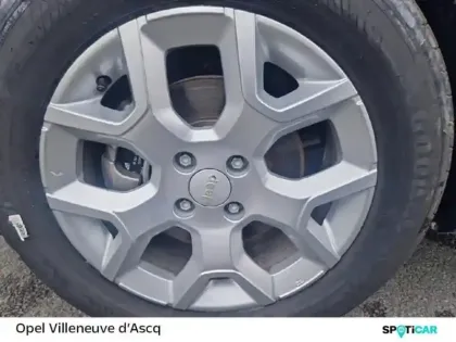 Photo 12 Jeep Avenger  1.2 Turbo T3 100ch MHEV Altitude BVR6 eHybrid