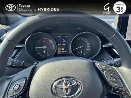 Photo 12 Toyota C-HR  1.8 Hybride 122ch Design Ultimate E-CVT