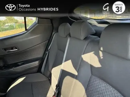 Photo 11 Toyota C-HR  1.8 Hybride 122ch Design Ultimate E-CVT