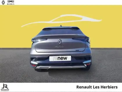 Photo 10 Renault Rafale  1.2 E-Tech full hybrid 200ch Techno - 26