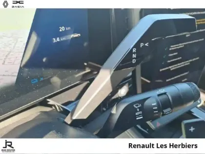 Photo 5 Renault Rafale  1.2 E-Tech full hybrid 200ch Techno - 26