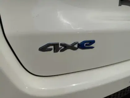 Photo 18 Jeep Compass  1.3 Turbo T4 190ch PHEV 4xe Limited AT6 eAWD