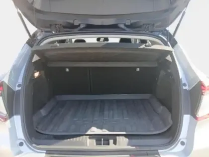 Photo 8 Renault Captur  1.3 TCe mild hybrid 140ch Techno