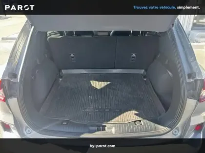 Photo 10 Ford Kuga 2.5 Duratec 180ch Hybrid FlexiFuel ST-Line X Powershift