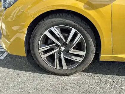 Photo 12 Peugeot 208  PureTech 75 S&S BVM5
