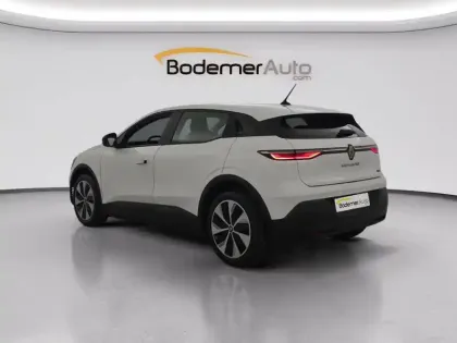 Photo 48 Renault Megane  E-Tech EV60 130ch super charge