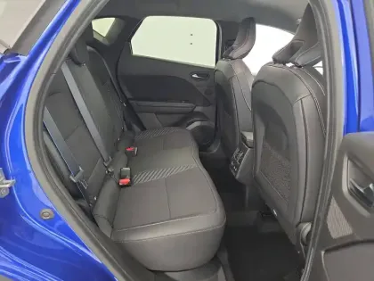 Photo 74 Renault Captur  E-Tech full hybrid 145 ch