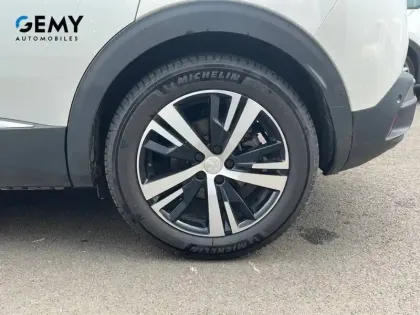 Photo 10 Peugeot 3008  Hybrid 225 e-EAT8
