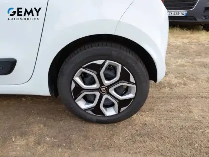 Photo 10 Renault Twingo  III E-Tech