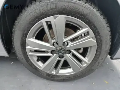 Photo 10 Peugeot 308  SW PureTech 130ch S&S EAT8