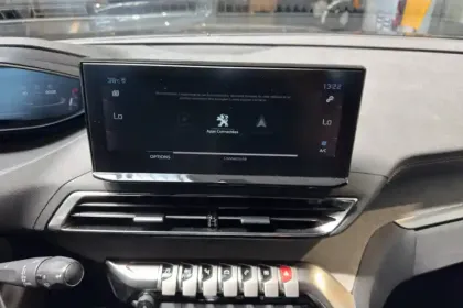 Photo 20 Peugeot 3008  Puretech 130ch S&S EAT8