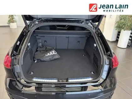 Photo 13 Audi A5  Avant e-hybrid 299 ch S tronic 7 Quattro