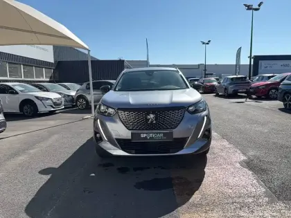 Photo 10 Peugeot 2008  PureTech 130 S&S EAT8