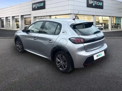 Photo 6 Peugeot 208  Electrique 50 kWh 136ch