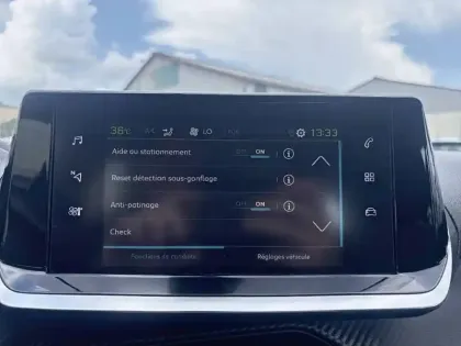 Photo 14 Peugeot 208  Electrique 50 kWh 136ch